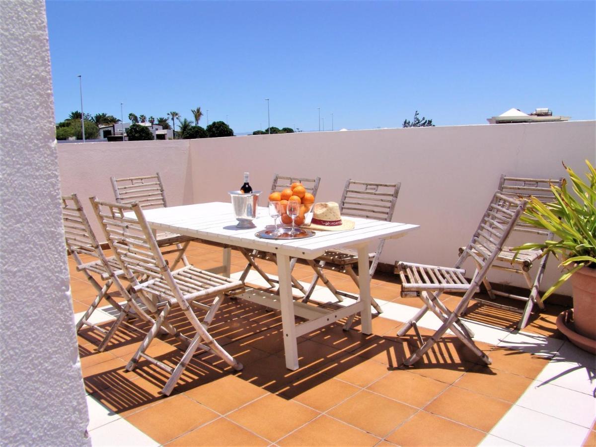 Casas Luis With Private Pool Villa Puerto del Carmen  Exteriör bild